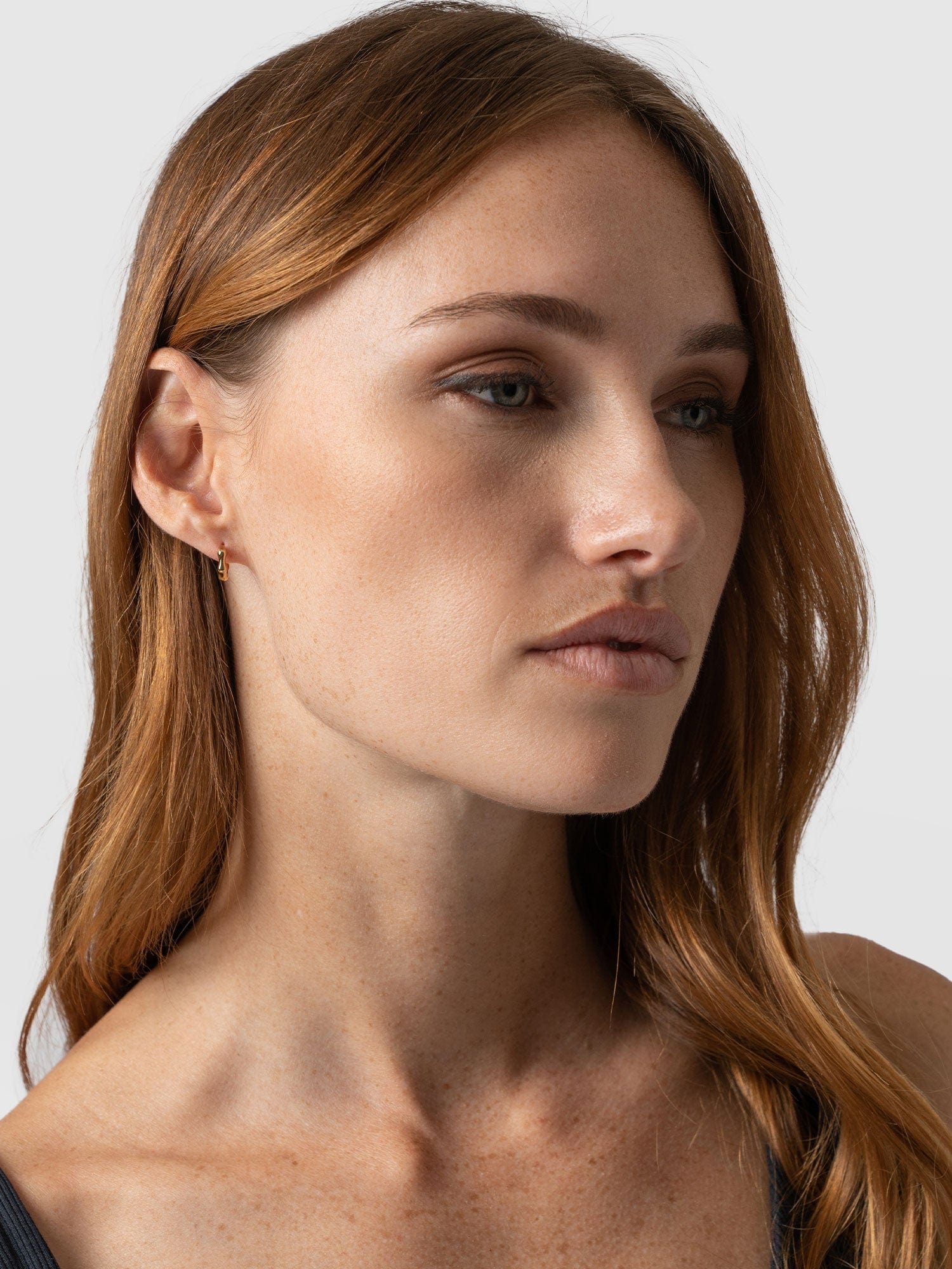 Bamboo Huggie Earrings Gold - Women's Jewellery | Saint + Sofia® USA